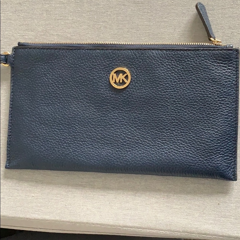 Michael Kors Clutch